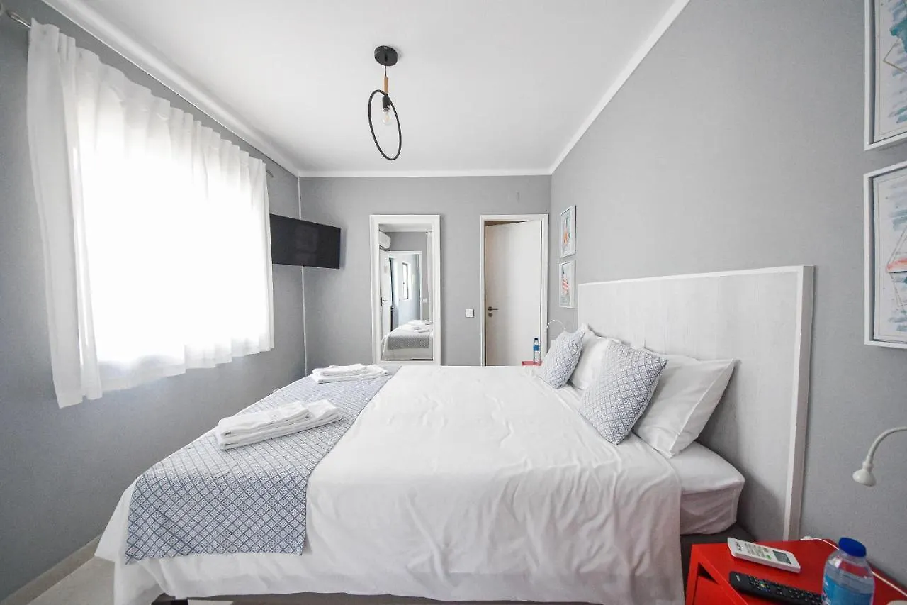***  Blue Door Lagos Bed & Breakfast Portugal