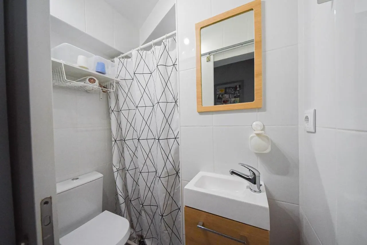 Blue Door Lagos Bed & Breakfast