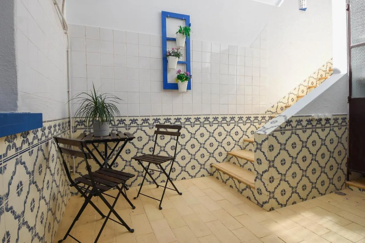 Blue Door Lagos Bed & Breakfast